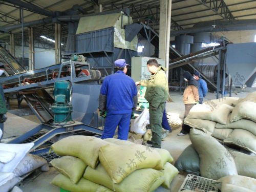 5萬噸腐殖酸+羊糞有機無機肥、有機肥 